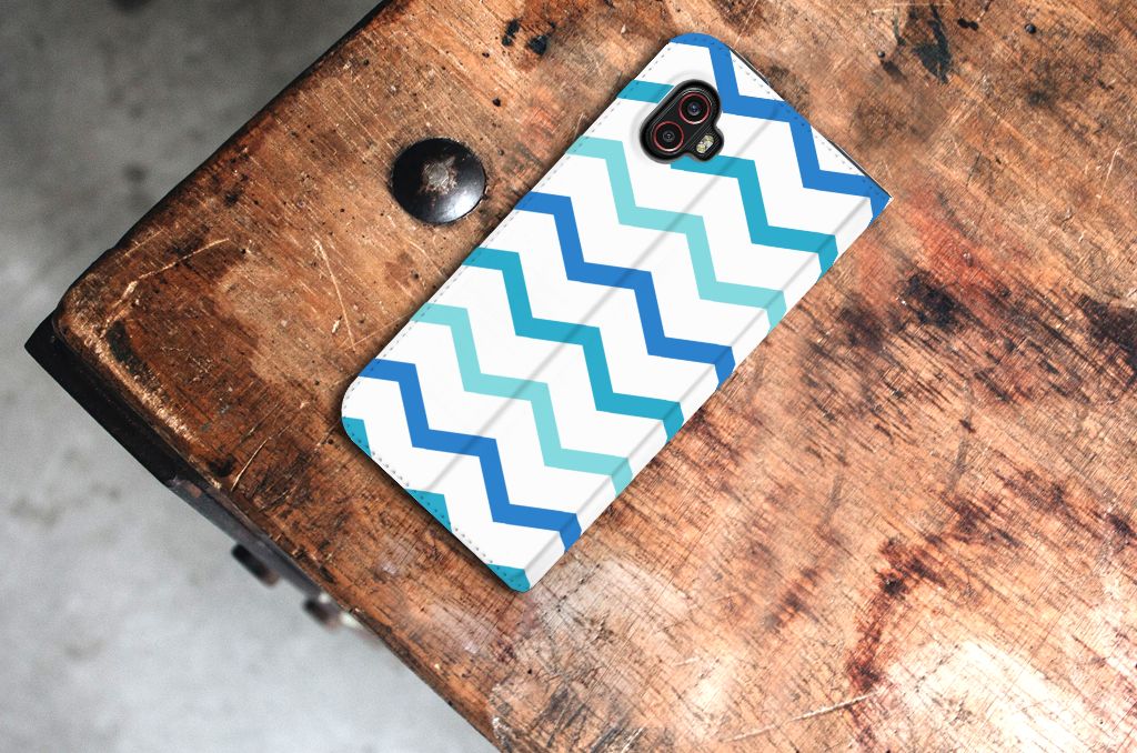 Samsung Galaxy Xcover 6 Pro Hoesje met Magneet Zigzag Blauw - B2C Telecom