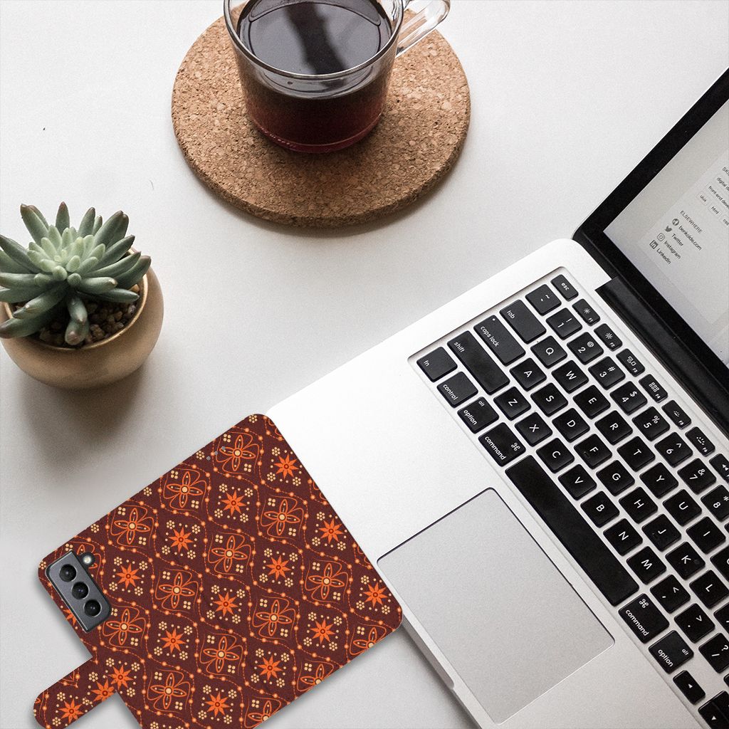 Samsung Galaxy S21 FE Telefoon Hoesje Batik Brown