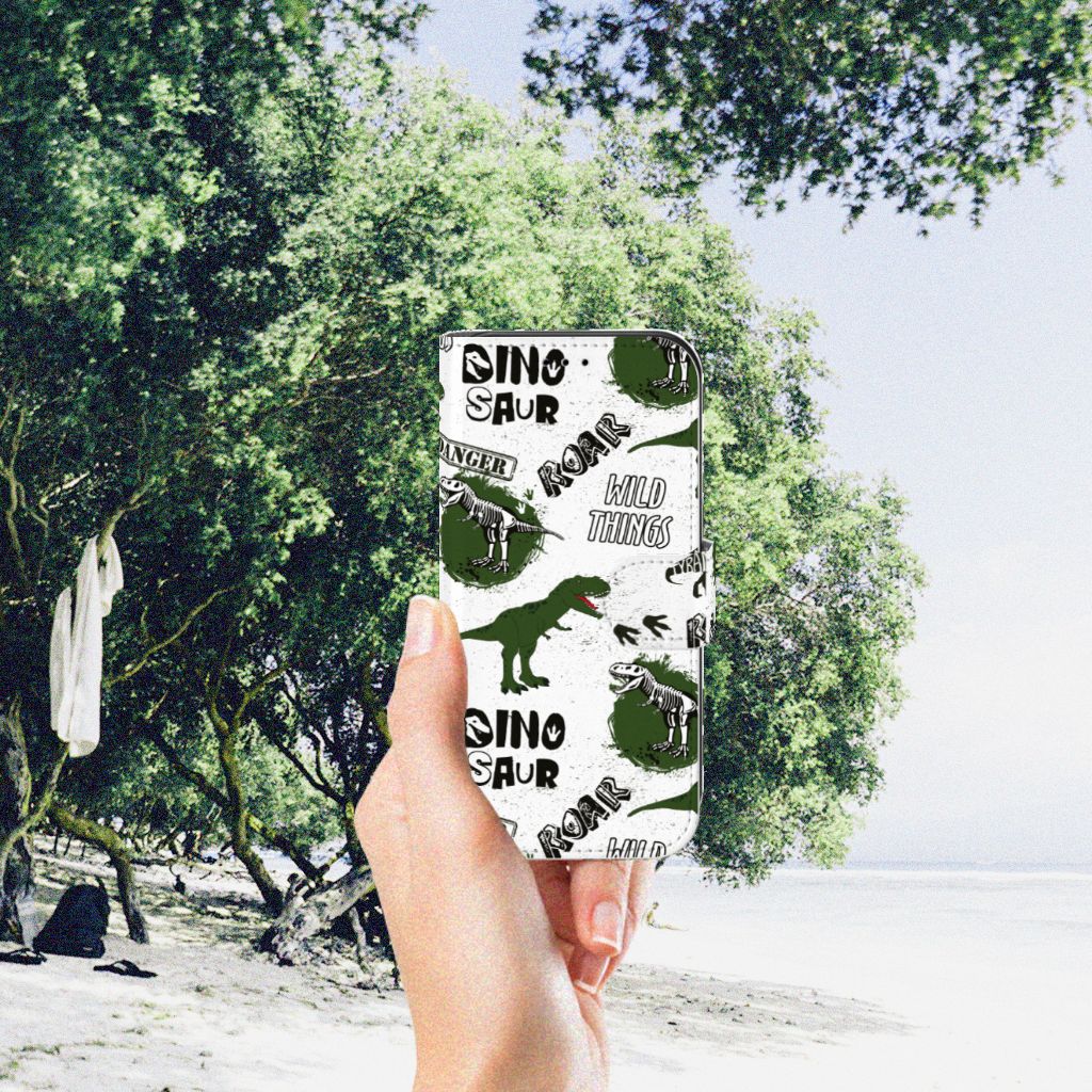 Telefoonhoesje met Pasjes voor Apple iPhone 11 Pro Dinosaurus met dino design en teksten in een groene stijl đŋ