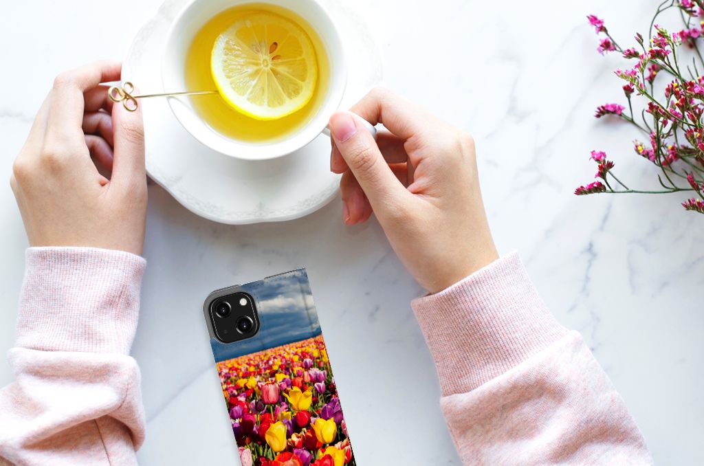 iPhone 13 Mini Smart Cover Tulpen - B2C Telecom
