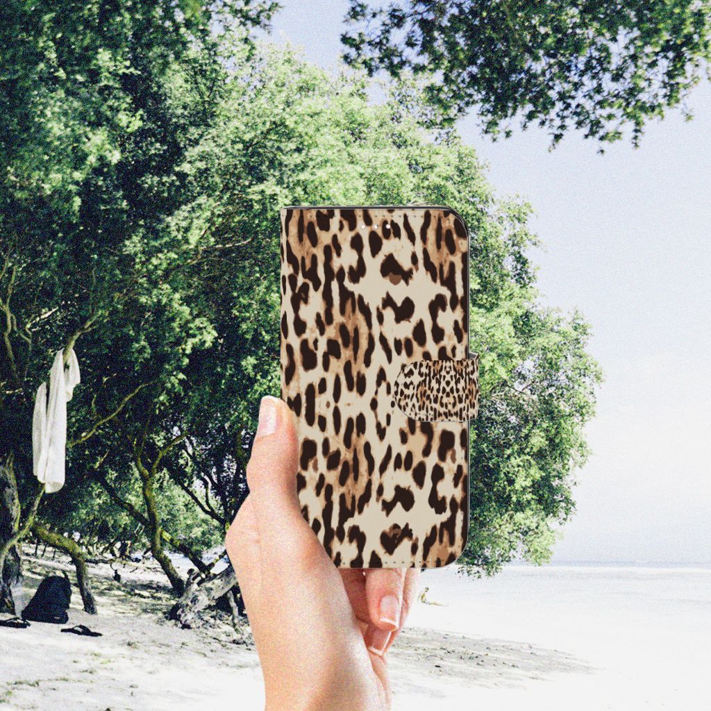 Samsung Galaxy S23 Telefoonhoesje met Pasjes Leopard
