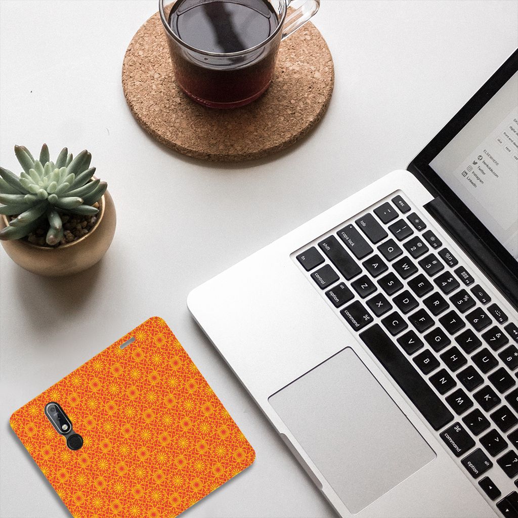 Nokia 7.1 (2018) Hoesje met Magneet Batik Oranje