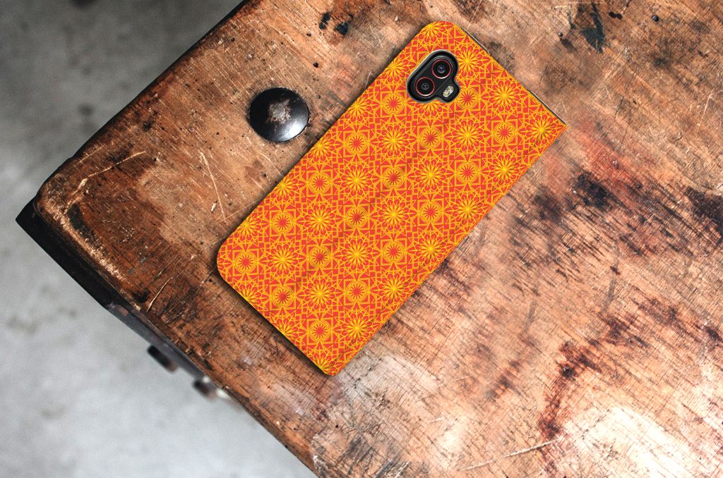 Samsung Galaxy Xcover 6 Pro Hoesje met Magneet Batik Oranje - B2C Telecom
