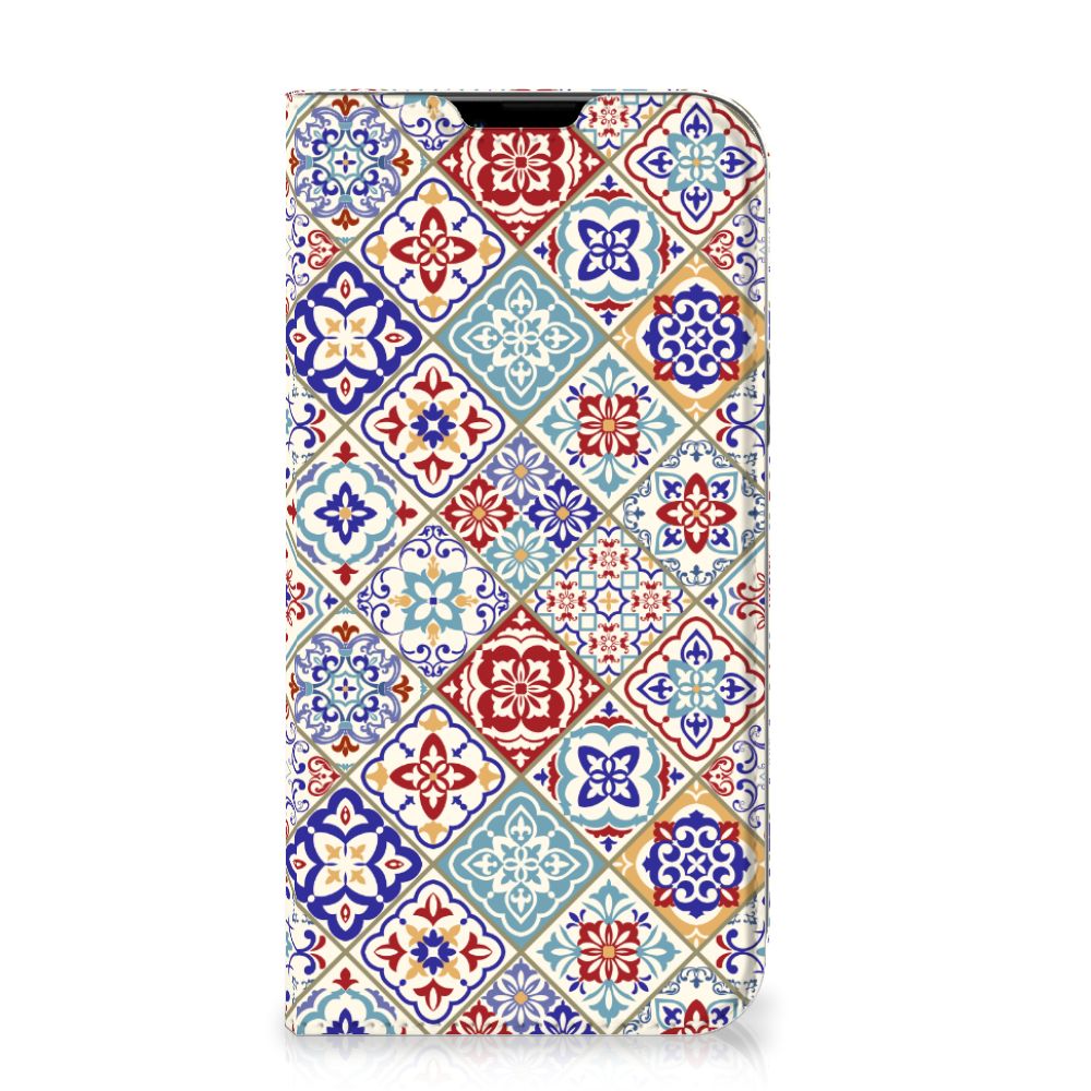 iPhone 14 Plus Standcase Tiles Color