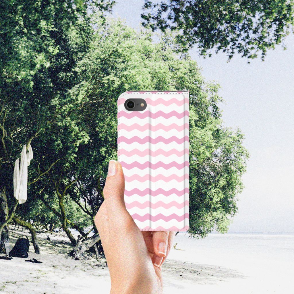 iPhone 7 | 8 | SE (2020) | SE (2022) Hoesje met Magneet Waves Roze