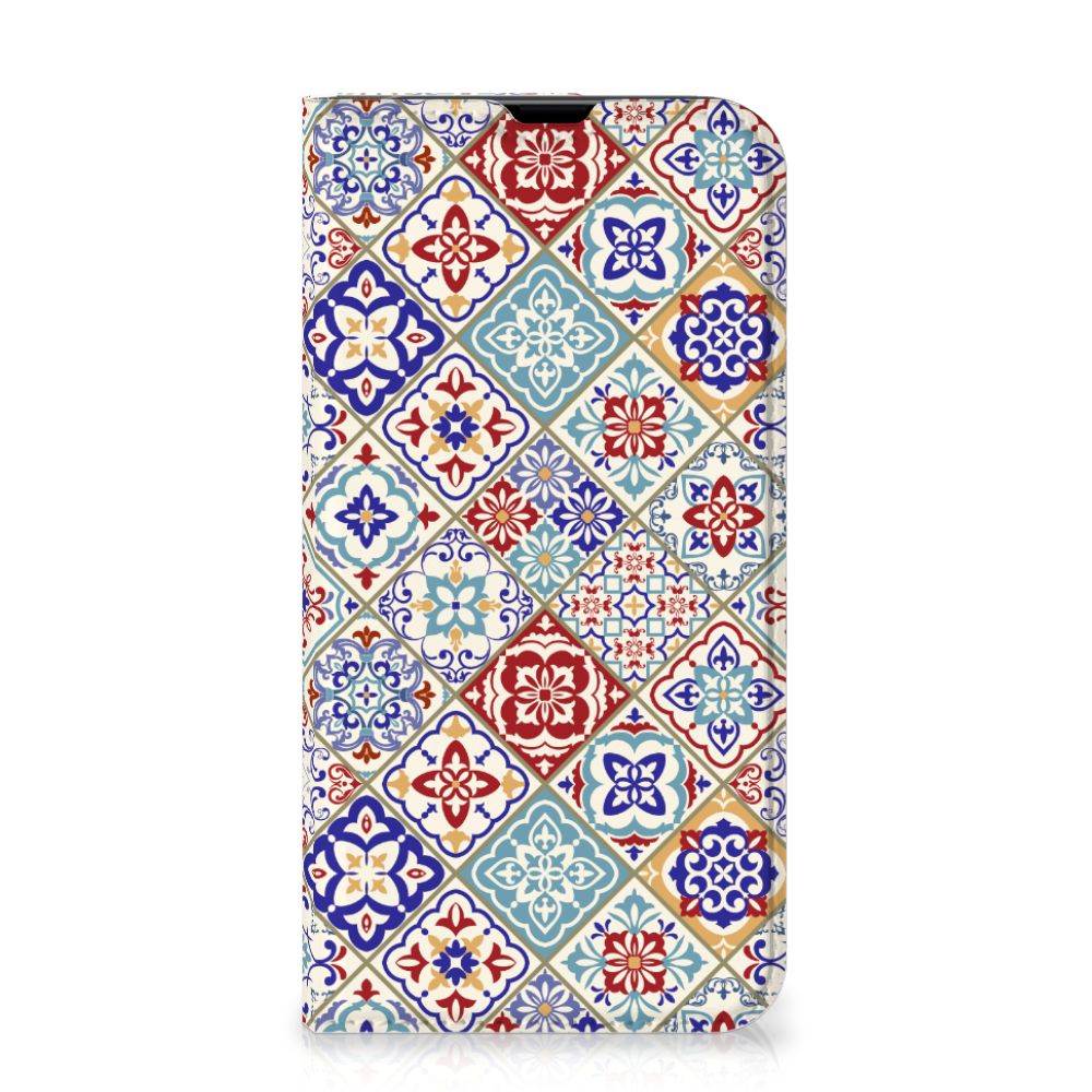 iPhone 13 Pro Standcase Tiles Color - B2C Telecom