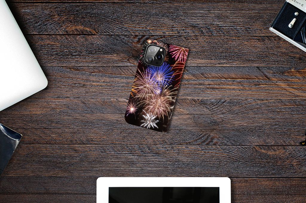 iPhone 14 Pro Max Hippe Standcase Vuurwerk - B2C Telecom