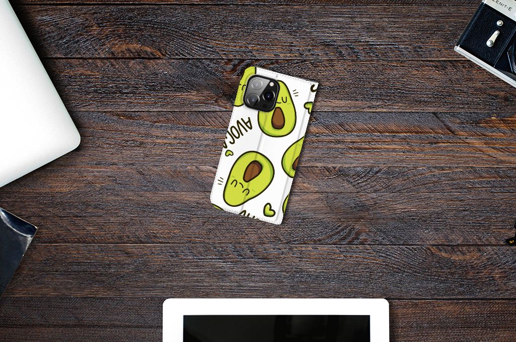 iPhone 14 Pro Max Magnet Case Avocado Singing - B2C Telecom