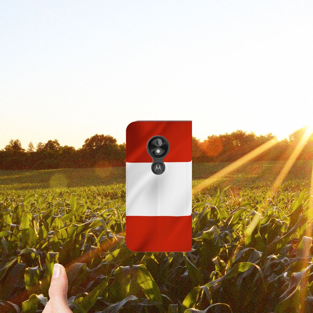 Motorola Moto E5 Play Standcase Oostenrijk