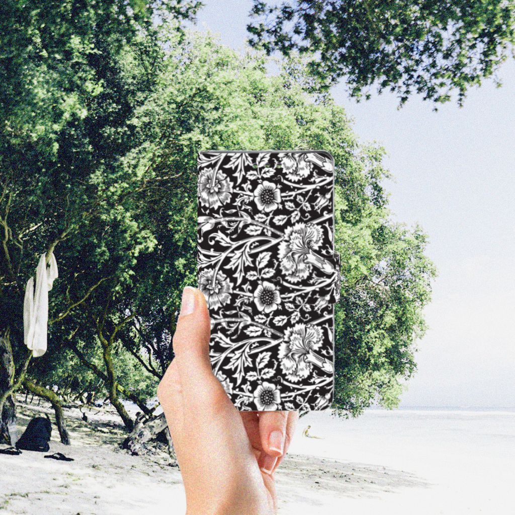 Sony Xperia XZ1 Hoesje Black Flowers