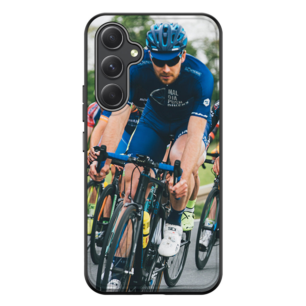 Back Cover Hoesje Maken voor de Samsung Galaxy A54 met wielrenners in actie.