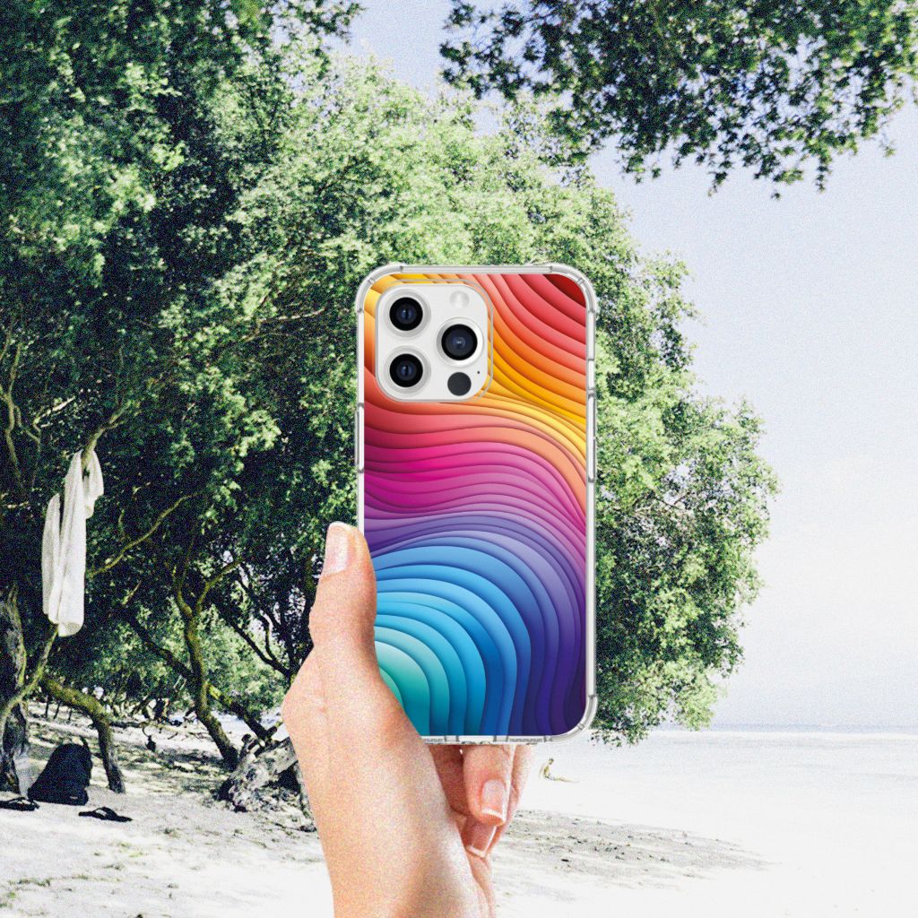 Shockproof Case voor iPhone 13 Pro Max Regenboog met kleurrijk design in hand op het strand đ.