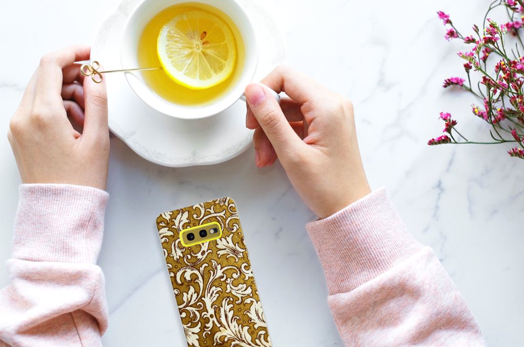 Siliconen Hoesje Samsung Galaxy S10e Barok Goud