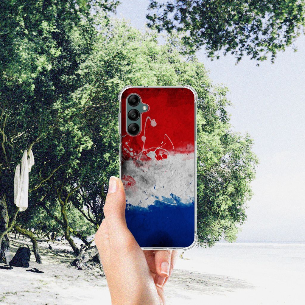 Samsung Galaxy A14 5G/4G Cover Case Nederland met Nederlands vlag design op een strand.