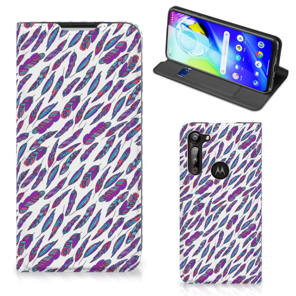 Motorola Moto G8 Power Hoesje met Magneet Feathers Color