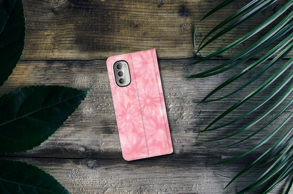 Motorola Moto G51 5G Smart Cover Spring Flowers - B2C Telecom