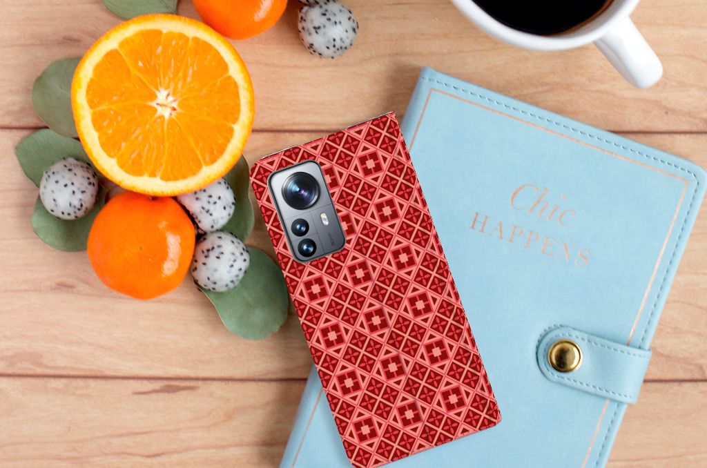 Xiaomi 12 Pro Hoesje met Magneet Batik Rood - B2C Telecom