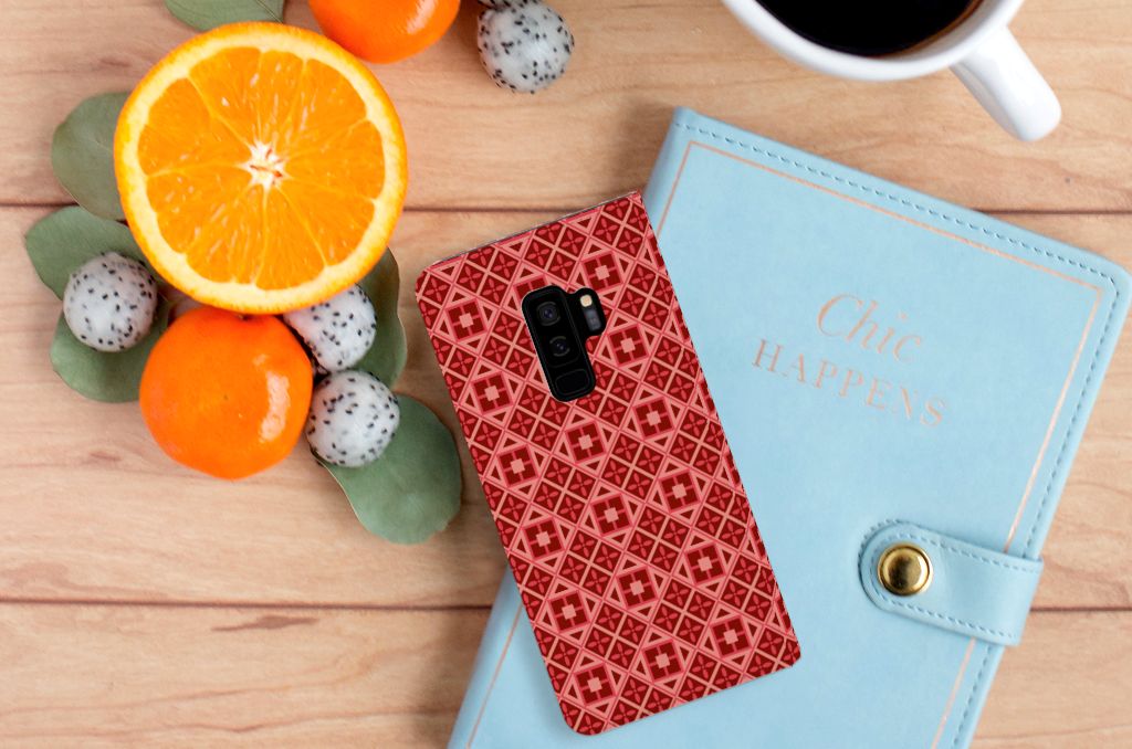 Samsung Galaxy S9 Plus Hoesje met Magneet Batik Rood