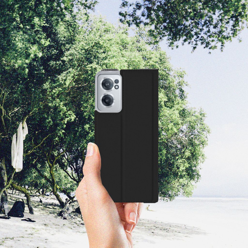 OnePlus Nord CE 2 5G Hoesje met tekst Woke Up - Origineel Cadeau Zelf Maken - B2C Telecom