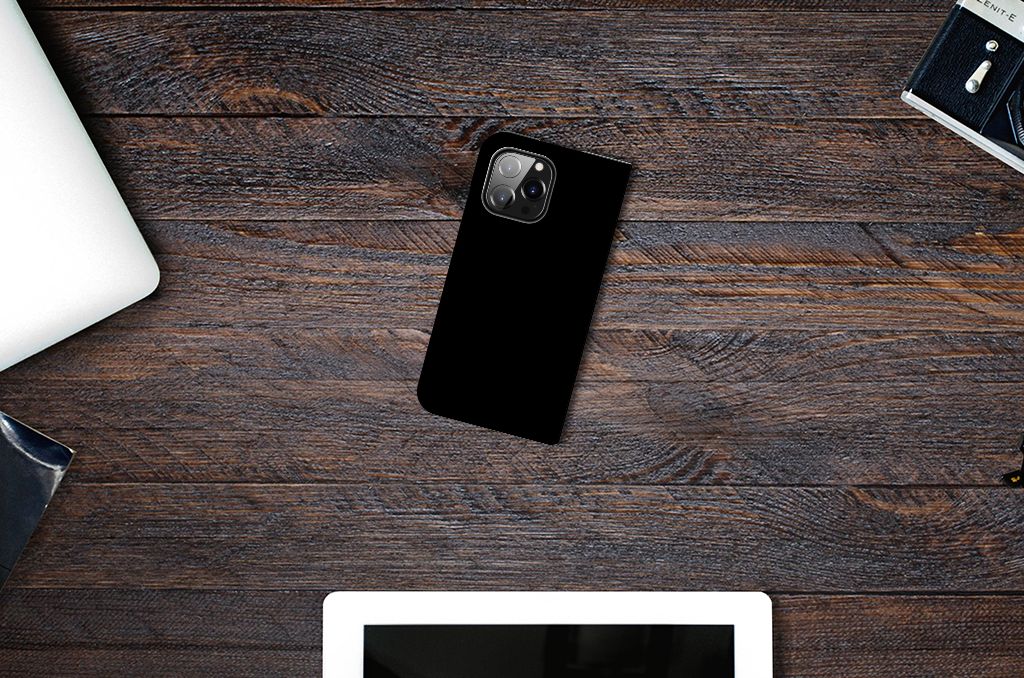 iPhone 14 Pro Max Magnet Case Cow - B2C Telecom