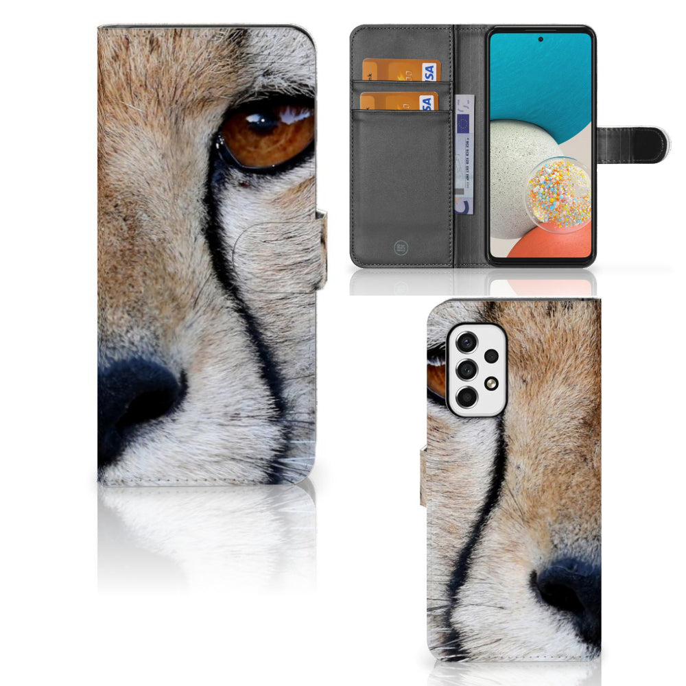 Samsung Galaxy A53 Telefoonhoesje met Pasjes Cheetah close-up design met cheeta oog en pasjesruimte.