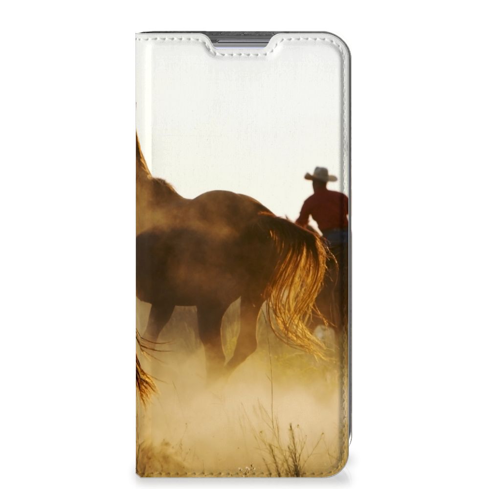 Xiaomi 12 | 12X Hoesje maken Design Cowboy met afbeelding van een paard en cowboy in de woestijn.