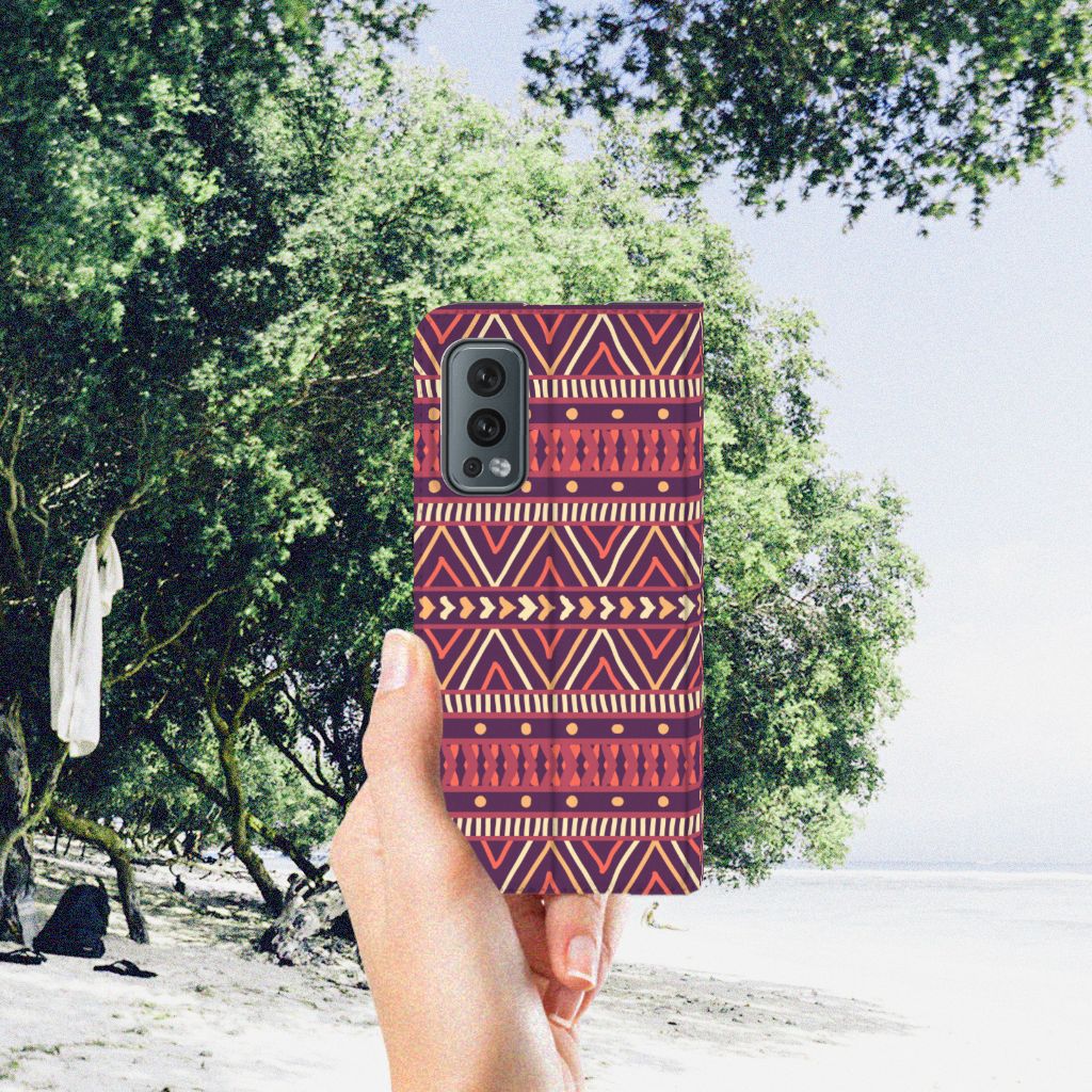 OnePlus Nord 2 5G Hoesje met Magneet Aztec Paars - B2C Telecom
