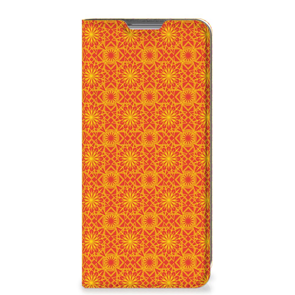 Xiaomi 12 | 12X Hoesje met Magneet Batik Oranje - B2C Telecom