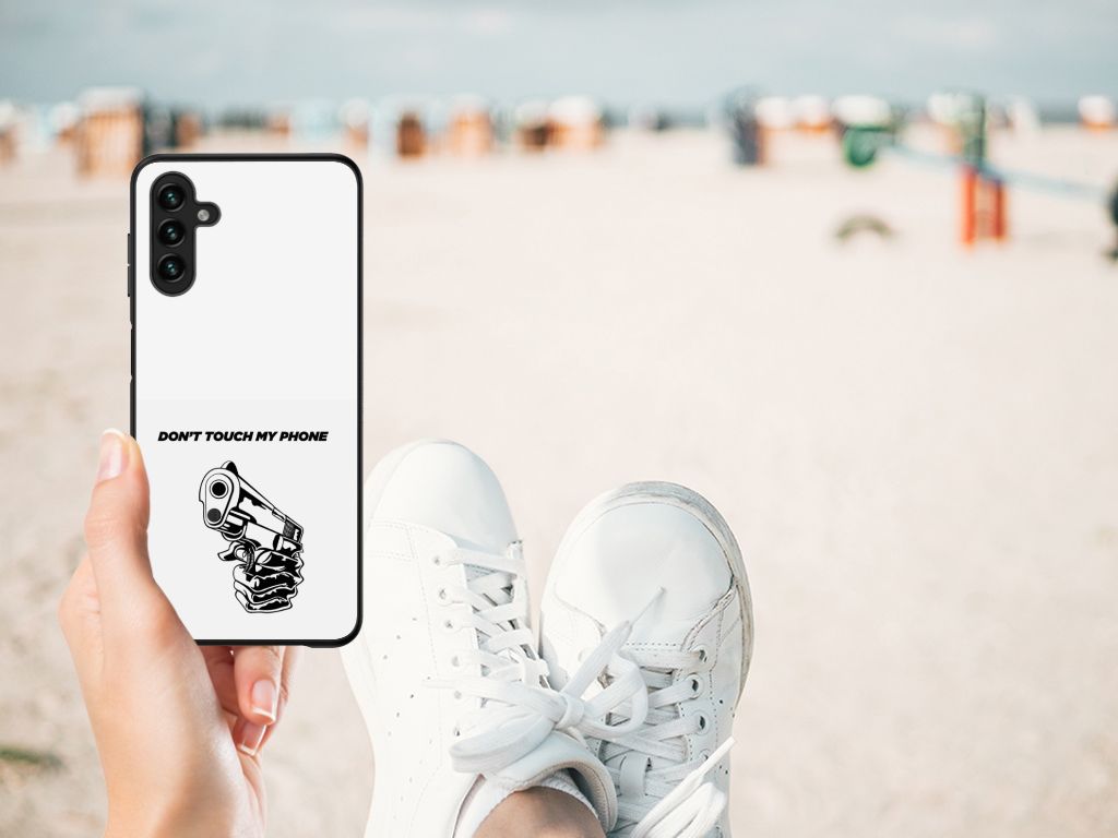 Samsung Galaxy A13 5G | A04s Telefoon Hoesje Gun Don't Touch My Phone B2C Telecom