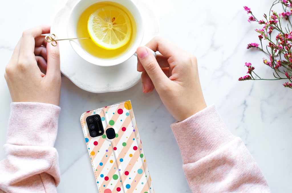 Samsung Galaxy M31 Hoesje met Magneet Dots - B2C Telecom