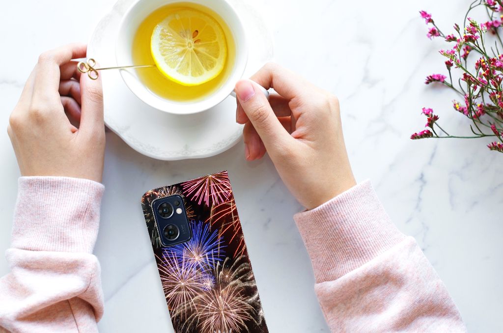 OPPO Find X5 Lite | Reno7 5G Hippe Standcase Vuurwerk - B2C Telecom