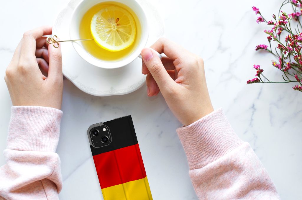 iPhone 13 Mini Standcase Duitsland - B2C Telecom