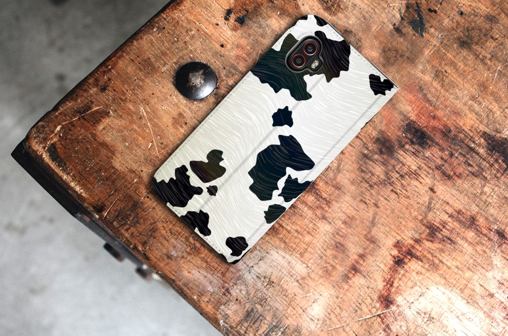 Samsung Galaxy Xcover 6 Pro Hoesje maken Koeienvlekken - B2C Telecom