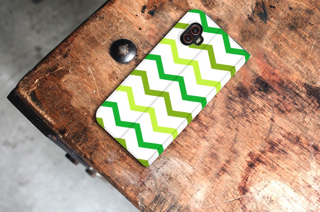 Samsung Galaxy Xcover 6 Pro Hoesje met Magneet Zigzag Groen - B2C Telecom