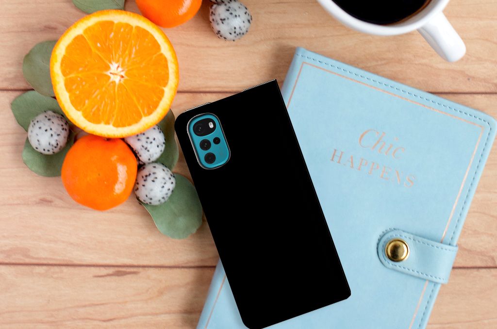 Motorola Moto G22 Flip Style Cover Whiskey - B2C Telecom