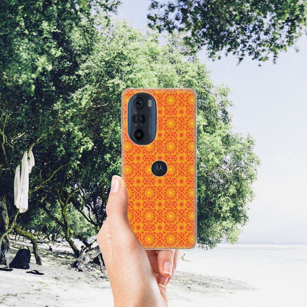 Motorola Edge 30 Pro TPU bumper Batik Oranje B2C Telecom
