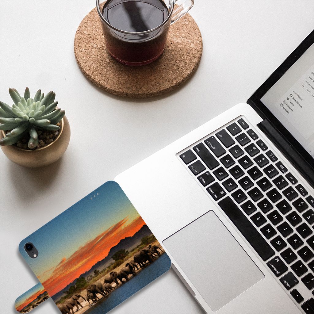 Apple iPhone Xr Telefoonhoesje met Pasjes Olifanten