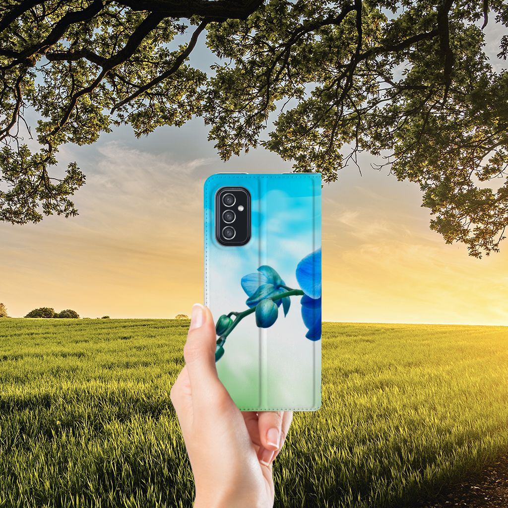 Samsung Galaxy M52 Smart Cover Orchidee Blauw - Cadeau voor je Moeder - B2C Telecom