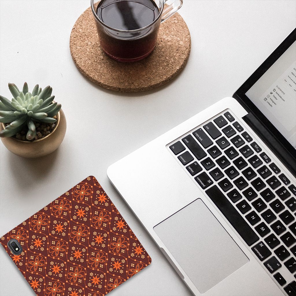 Samsung Galaxy A10 Hoesje met Magneet Batik Brown