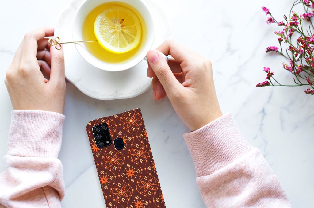 Samsung Galaxy M31 Hoesje met Magneet Batik Brown