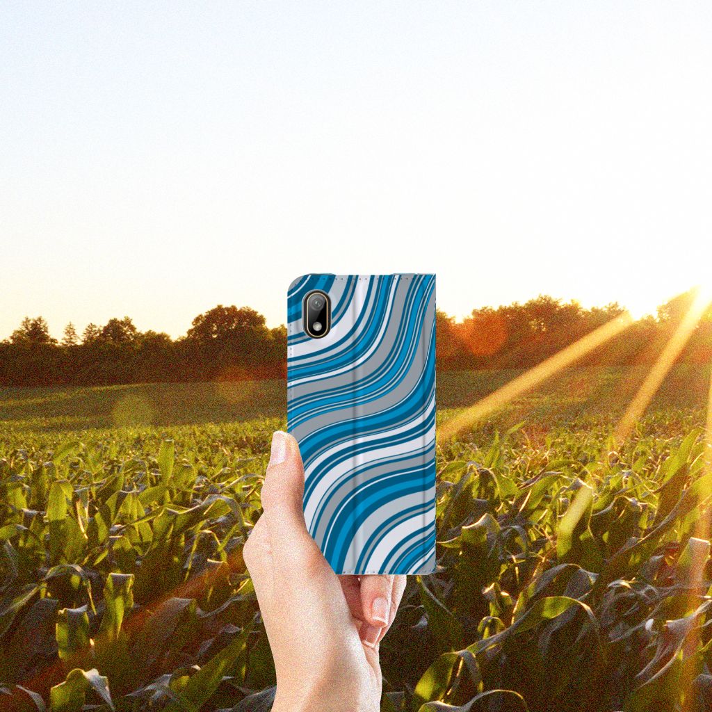 Huawei Y5 (2019) Hoesje met Magneet Waves Blue - B2C Telecom