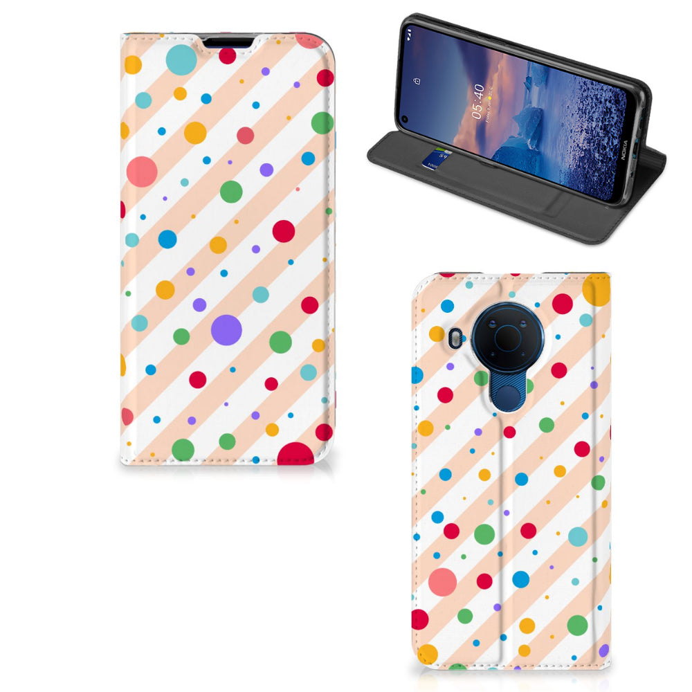 Nokia 5.4 Hoesje met Magneet Dots