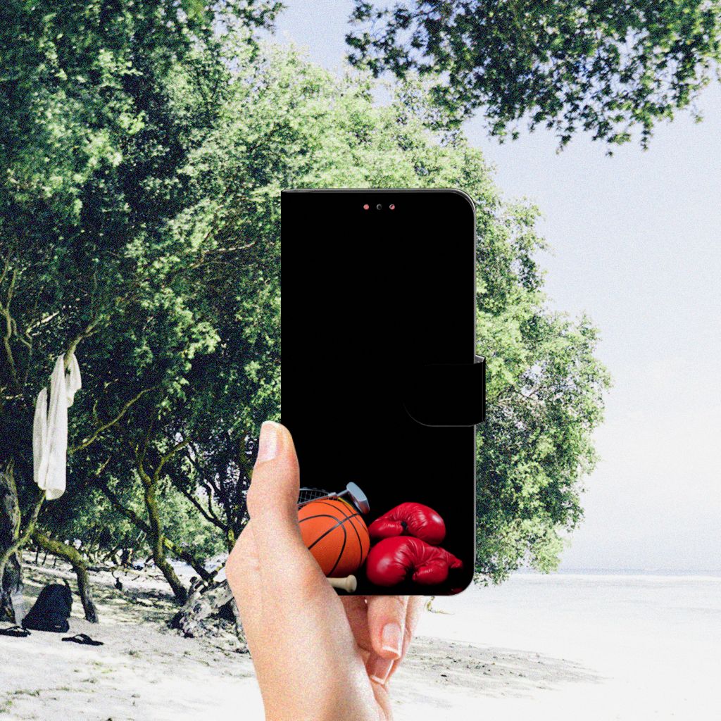 Samsung Galaxy A13 (4G) Wallet Case met Pasjes Sports met sport design en afbeeldingen van basketbal en bokshandschoenen.