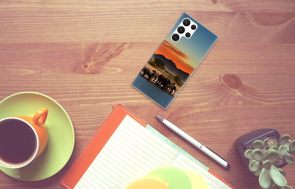 Samsung Galaxy S22 Ultra TPU Hoesje Olifanten B2C Telecom