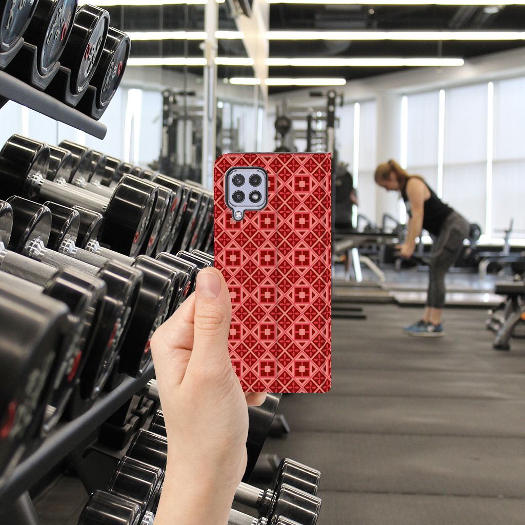 Samsung Galaxy A22 4G | M22 Hoesje met Magneet Batik Rood - B2C Telecom