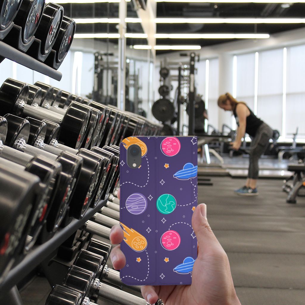 Apple iPhone Xr Hippe Standcase Space