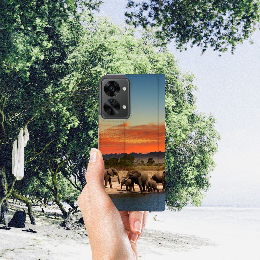 OnePlus Nord 2T Hoesje maken Olifanten - B2C Telecom