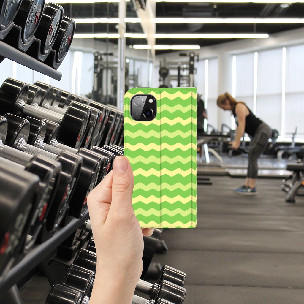 Apple iPhone 14 Plus Hoesje met Magneet Waves Green