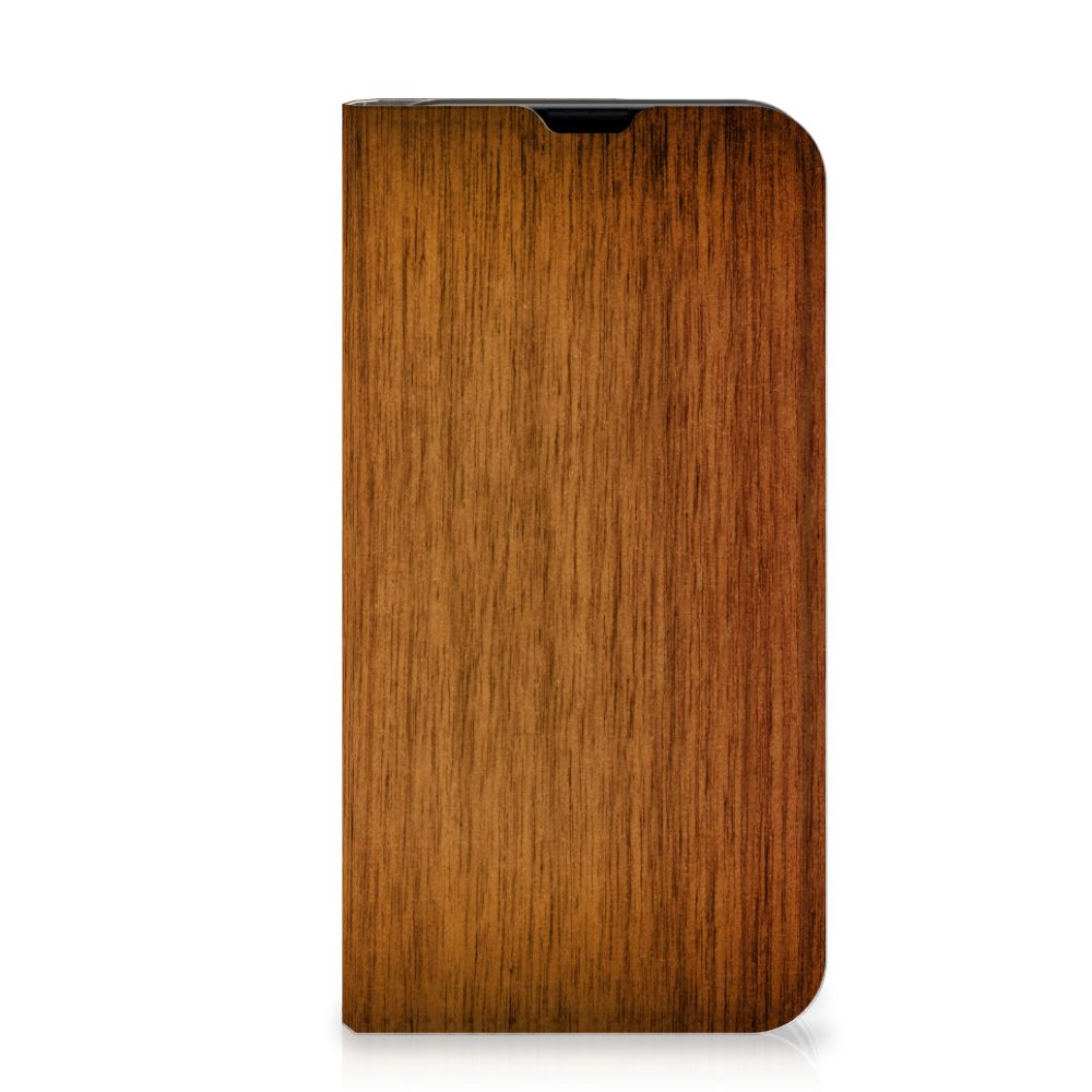 iPhone 13 Mini Book Wallet Case Donker Hout met een elegante houtafwerking.