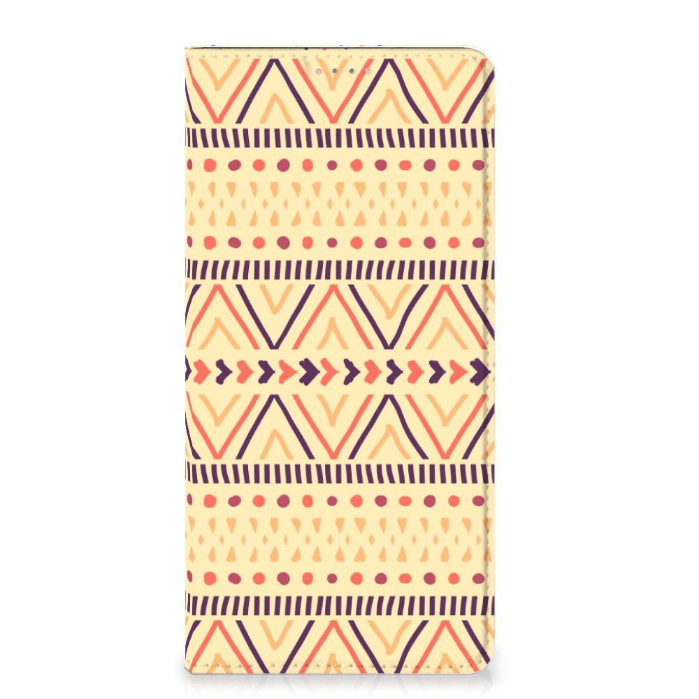 Samsung Galaxy A13 (4G) Hoesje met Magneet Aztec Yellow - B2C Telecom